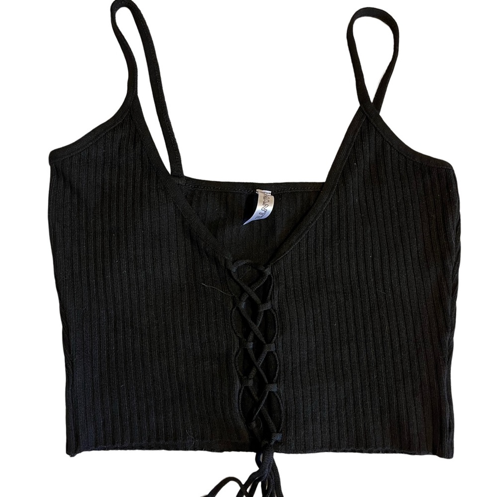 Sexy black crop top, ribbed, laced in the front